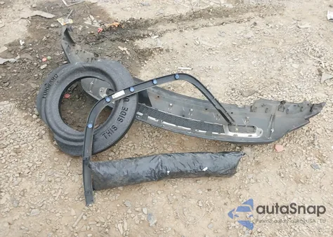 2016 Jeep Grand Cherokee Limited z USA, uszkodzony, nr VIN 1C4RJEBG8GC329632